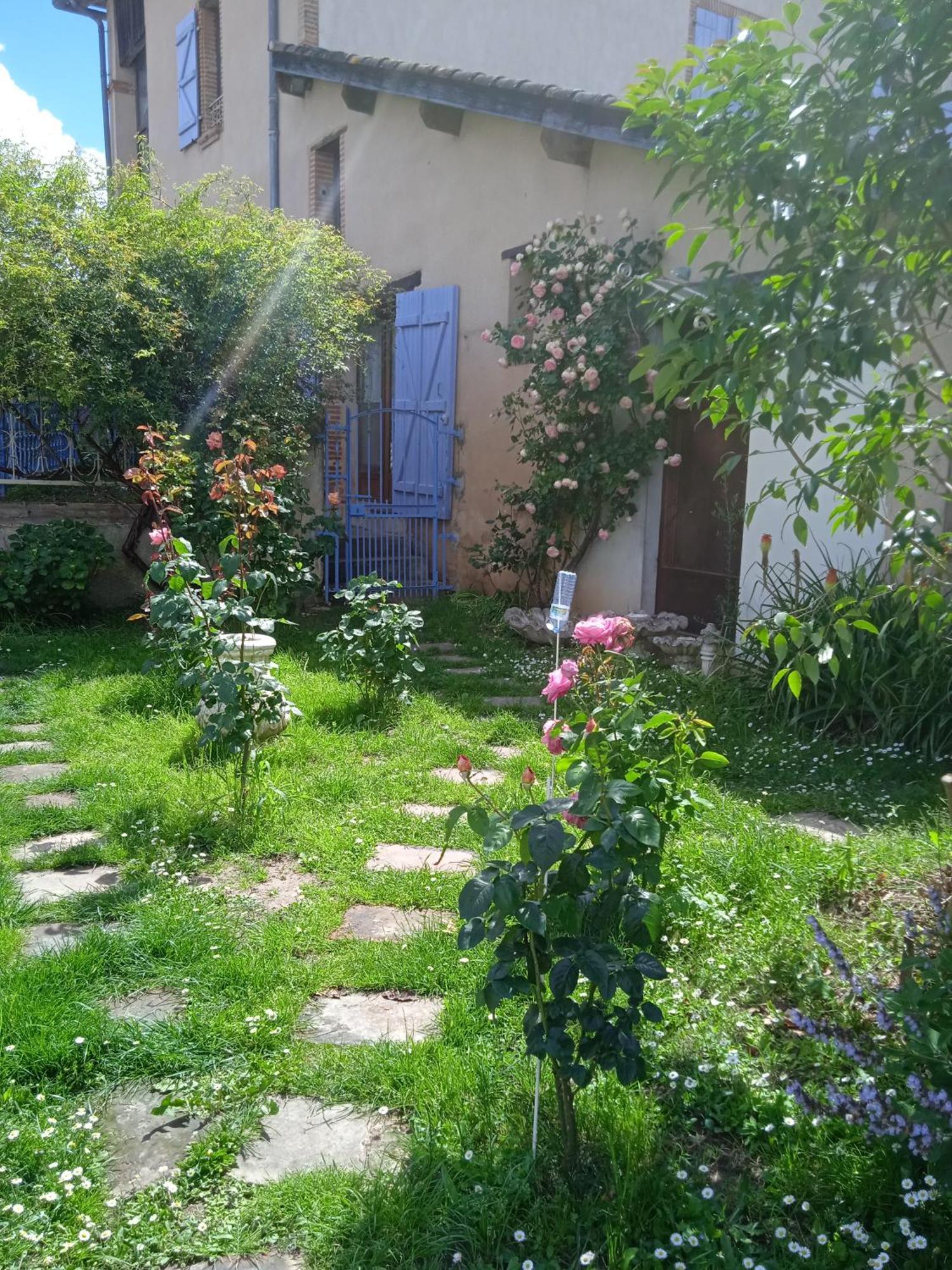 Studio La Roseraie Avec Jardin Privatif Proche Centre Ville Moissac Kültér fotó